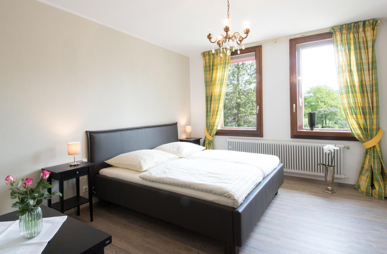 Altes Forsthaus Bed & Breakfast Manderscheid Dış mekan fotoğraf